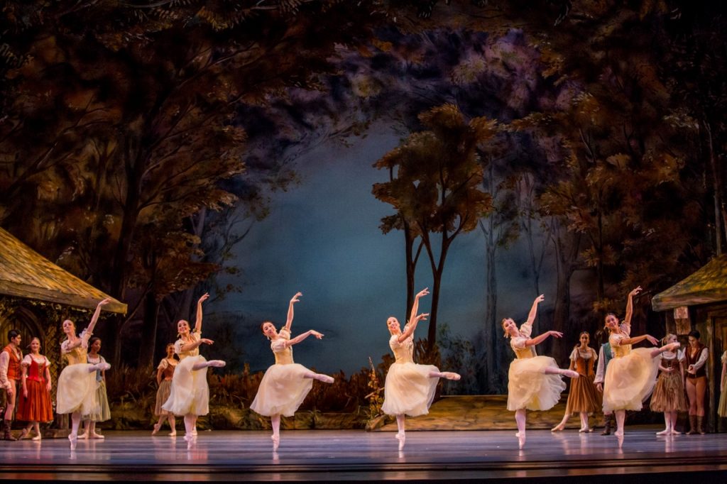 Chicago Dance Review Giselle Joffrey Ballet Stage And Cinema