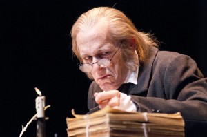 A Christmas Carol by Charles Dickens – Goodman Theatre – Chicago Theater Review by Dan Zeff