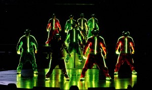 Michael Jackson THE IMMORTAL World Tour - Cirque du Soleil – directed by Jamie King – Las Vegas Theater Review by Dan Zeff