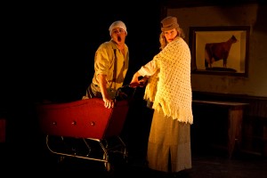 Tony Frankel’s Stage and Cinema review of Seanachaí Theatre Company’s In Pigeon House in Chicago
