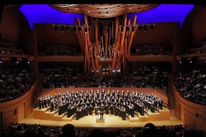 Tony Frankel’s Stage and Cinema review of Los Angeles Master Chorale’s Monteverdi’s Vespers of 1610 at Walt Disney Concert Hall