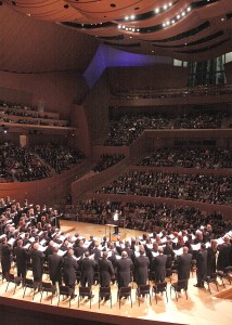 Tony Frankel’s Stage and Cinema review Los Angeles Master Chorale’s REJOICE at Disney Hall