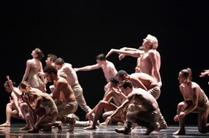 Lawrence Bommer's Stage and Cinema Chicago review of HUBBARD STREET/ALONZO KING Spring Series