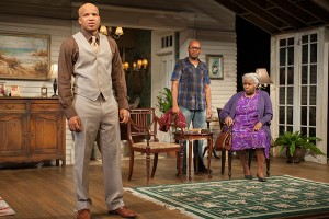 Lawrence Bommer's Stage and Cinema review of "Head of Passes" at Steppenwolf, Chicago