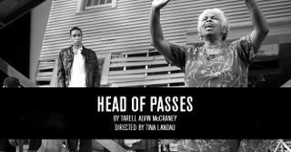 Post image for Chicago Theater Review: HEAD OF PASSES (Steppenwolf Theatre Company)