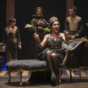 Larence Bommer's Stage and Cinema Chicago review of Court Theatre's THE MISANTHROPE.