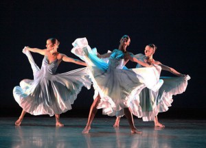 La Belleza de Cuba, GIORDANO DANCE CHICAGO. Photo by HMS Media