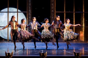 The cast of MATTHEW BOURNE'S SLEEPING BEAUTY - photo by Simon Annand