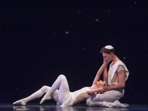 Smuin Ballet dancers Jane Rehm and Jonathan Dummar flirt in "Licht Bensh'n," featured in Smuin's XXMAS: THE CHRISTMAS BALLET, 2013 EDITION, touring the Bay Area November 22 - December 18, 2013.