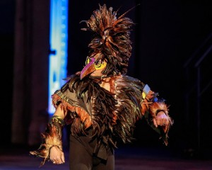 Pak Ngurah Kertayuda from Indonesian Dance of Illinois as The Hoopoe in Redmoon's WINTER PAGEANT.