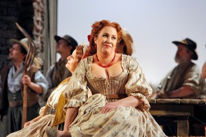 Soprano Stephanie Weiss is Giannetta in San Diego Opera's THE ELIXIR OF LOVE.