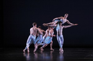 Paul Taylor Dance Company's AIRS - photo by Paul B. Goode.