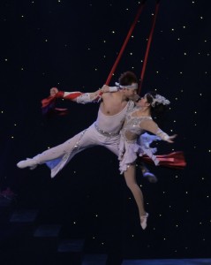Cirque Shanghai - WARRIORS - Duo Silks