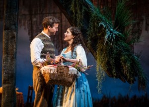 Kevin Earley (Tommy Albright) and Jennie Sophia (Fiona MacLaren) in BRIGADOON at the Goodman Theatre.