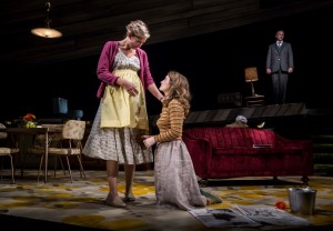 Katherine Keberlein (Violet), Catherine Combs (Beauty) and Guy Massey (Footnote) in Noah Haidle’s Smokefall at Goodman Theatre