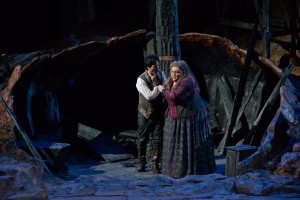 Yonghoon Lee & Stephanie Blythe in IL TROVATORE at Lyric Opera of Chicago. Photo by Robert Kusel.