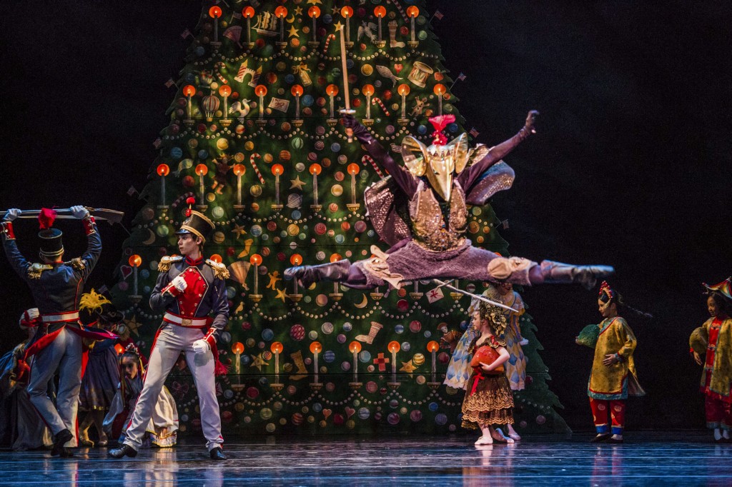 Chicago Dance Review: THE NUTCRACKER (Joffrey) - Stage And Cinema