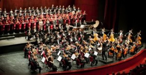 Orchestra-e-Coro-del-Teatro-Regio-di-Torino-diretti-da-Gianandrea-Noseda-photo by Lorenzo di Nozzi