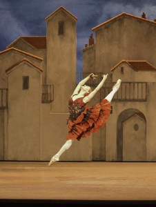 Don Quixote by Petipa,       , Original Choreography - Marius Petipa, Choreography - Carlos Acosta, Music - Minkus, Design - Tim Hatley, The Royal Ballet, 2013, Credit : Johan Persson/
