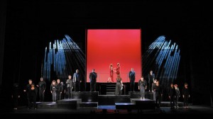 The full cast and the Apollo Chorus in Chicago Opera Theater’s production of Mozart’s LUCIO SILLA. Photo by Liz Lauren.