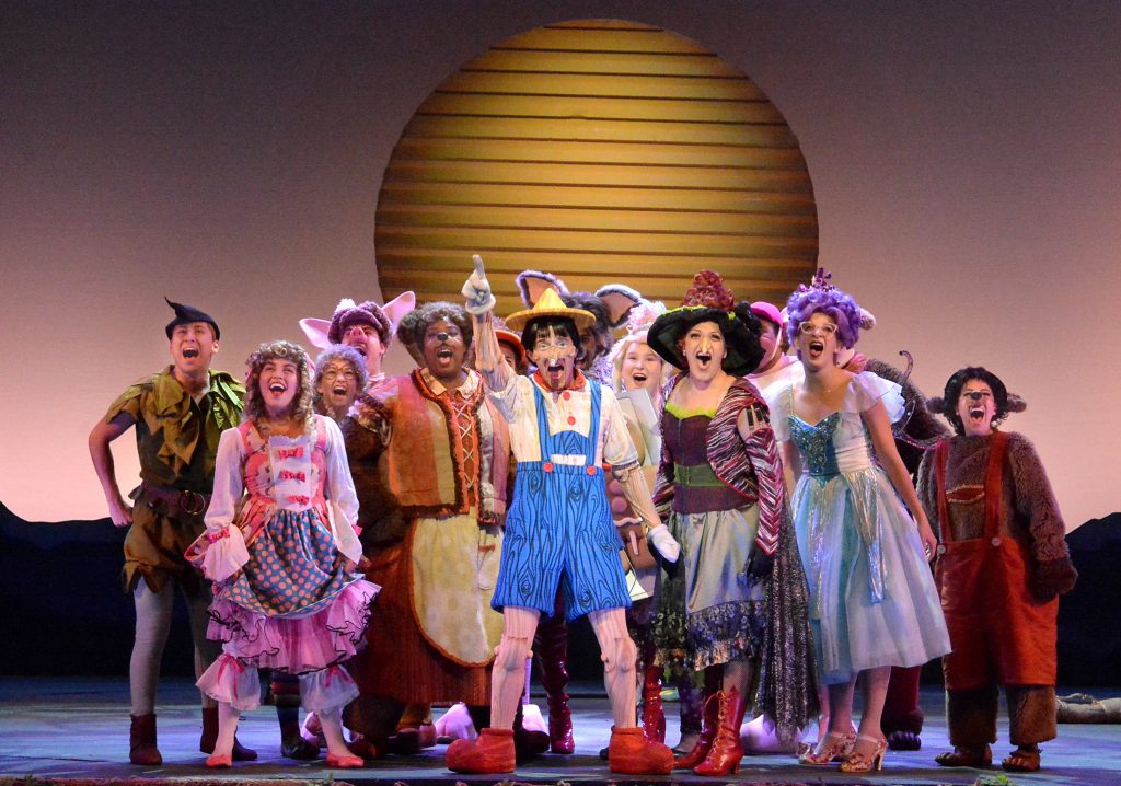 Los Angeles Theater Review: SHREK (5-Star Theatricals In Thousand Oaks ...