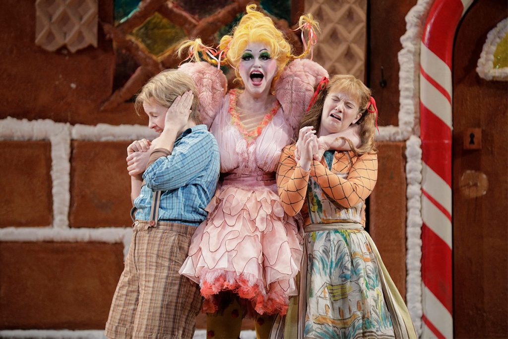 Opera Preview HANSEL AND GRETEL LA Opera Stage And Cinema   Susan Graham Center As The Witch With Sasha Cooke Hansel And Liv Redpath Gretel In LA Operas 2018 Production Of HANSEL AND GRETEL. Photo © Karen Almond 1024x683 