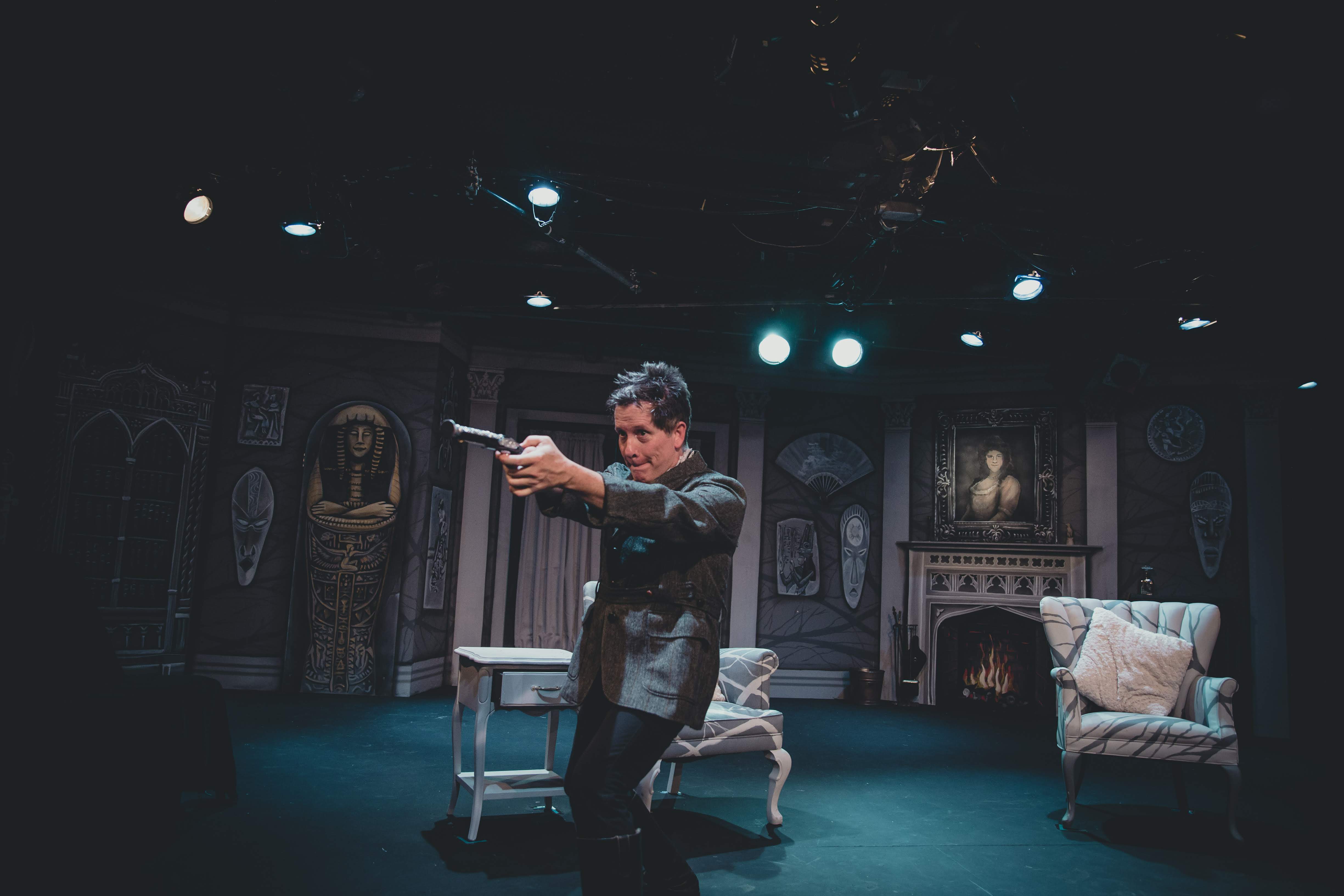 New EDGE Review: The Mystery of Irma Vep @ Court Theatre – Chicago Theatre  Addict