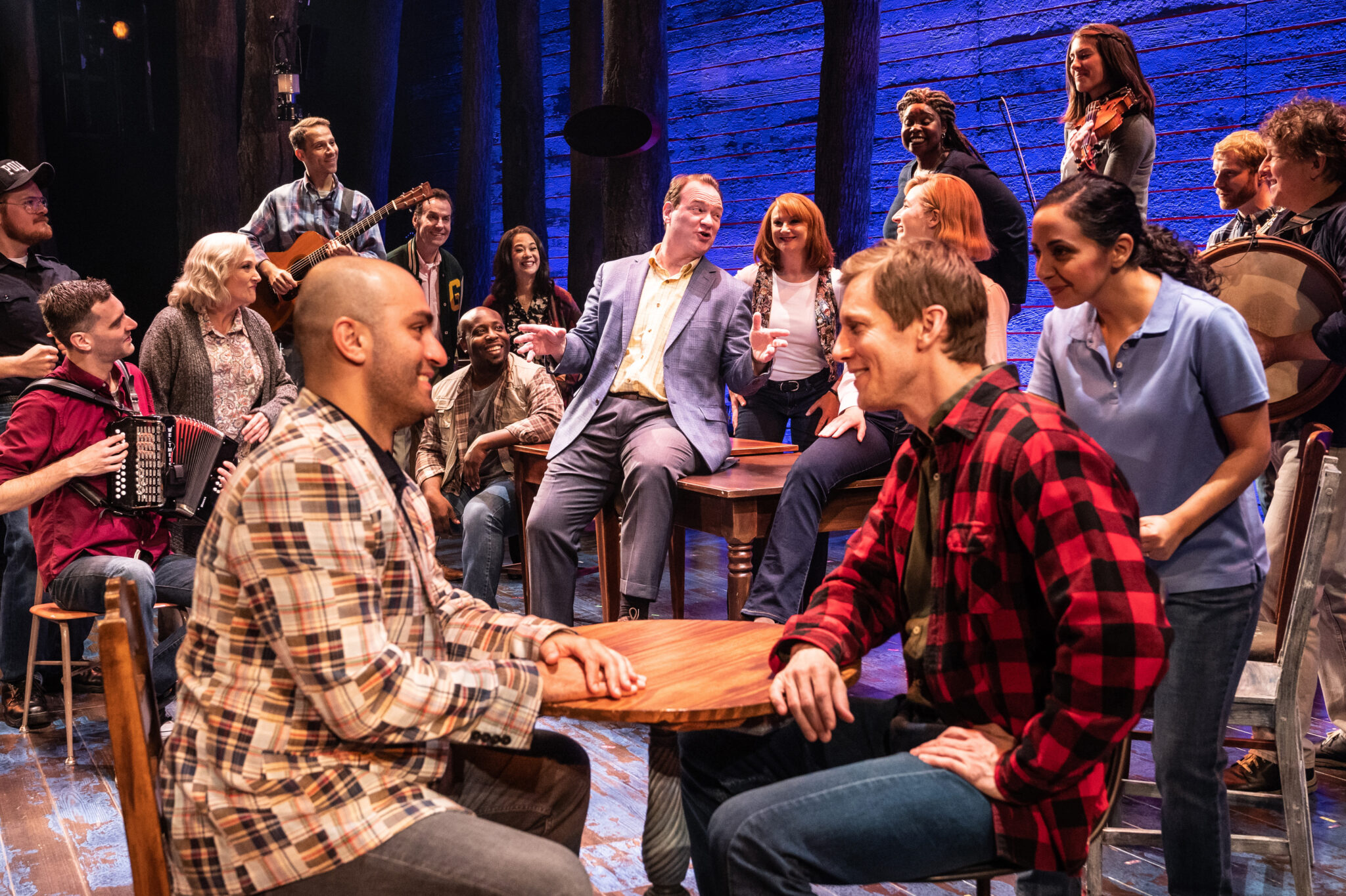 Review COME FROM AWAY (North American Tour) Stage and Cinema